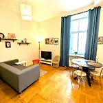 Dzirnavu Downtown Apartment In City Center