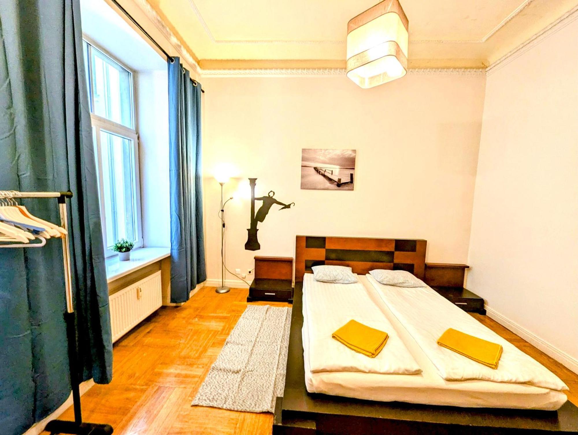 Dzirnavu Downtown In Center Apartment *
